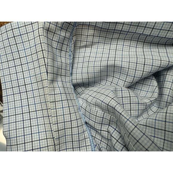 Banana Republic Men's Button Down Grant Shirt Medium White and Blue Windowpane - Picture 7 of 7
